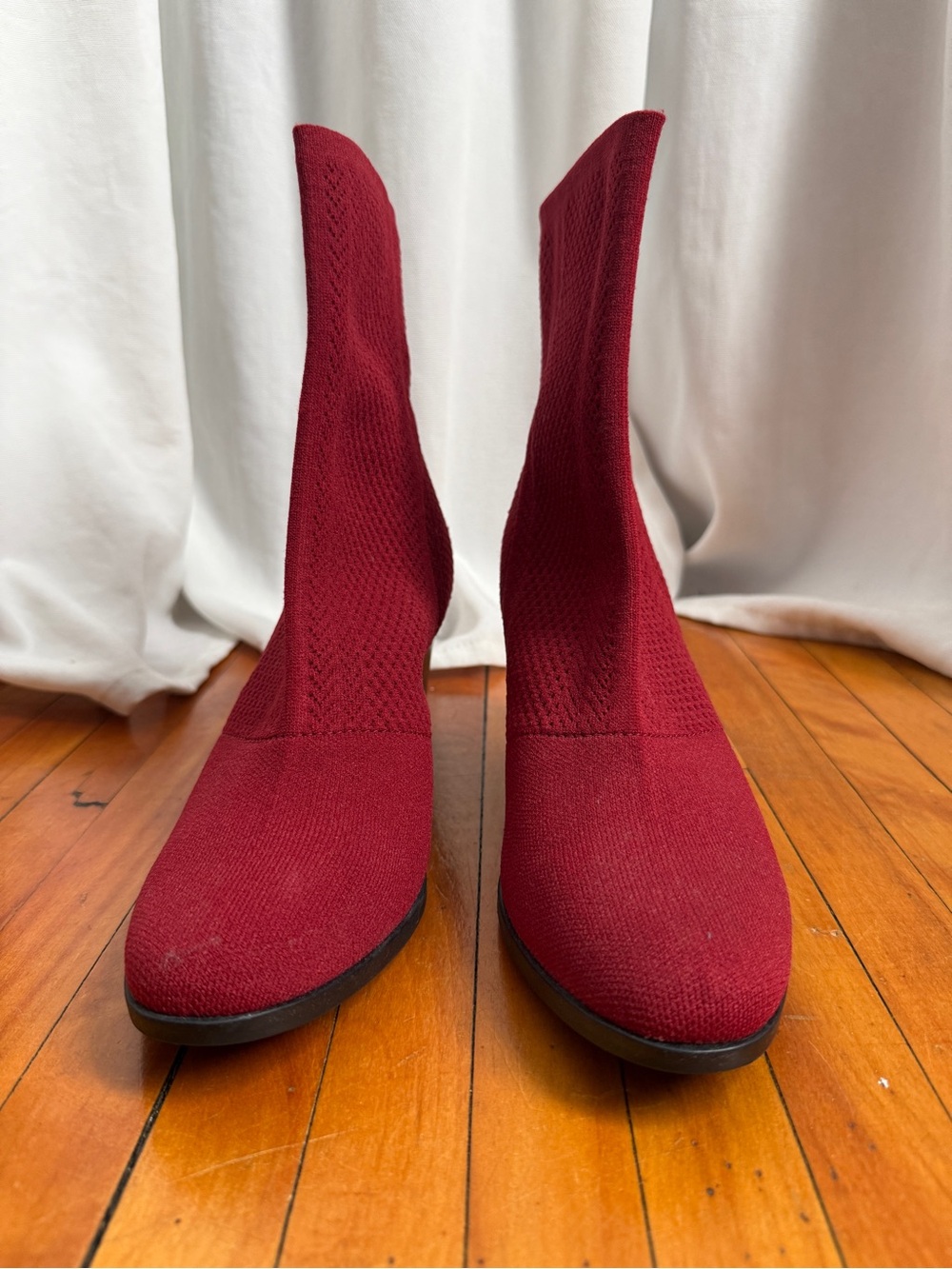 Women’s Red Knit Block Heel Ankle Boots - Picture 6 of 8